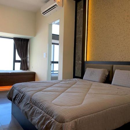 Apartament Imperio,Res - Modern -- Luxury -- Seaview Melaka Zewnętrze zdjęcie